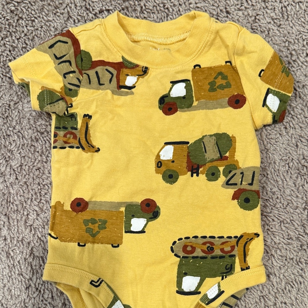 Carter's Yellow and Red Construction Rompers! - Picture 4 of 11